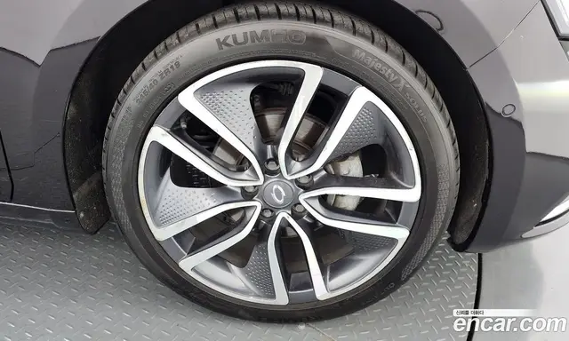 Renault (Samsung) SM6 2018 2.0 автомат (гидро), миниатюра 7 Renault (Samsung) SM6 2018 2.0 автомат (гидро), миниатюра 7