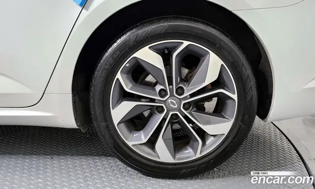 Renault (Samsung) SM6 2019 2.0 автомат (гидро), миниатюра 7