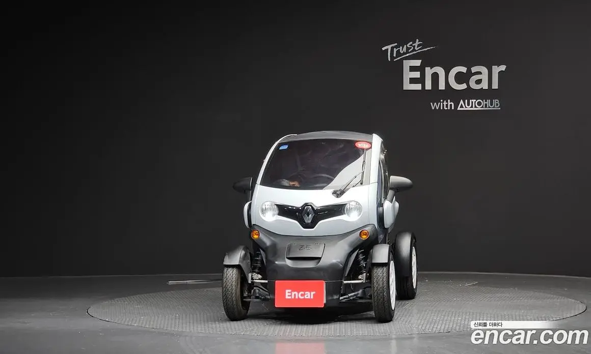 Renault (Samsung) Twizy 2019 0.1 автомат (гидро), фото 3