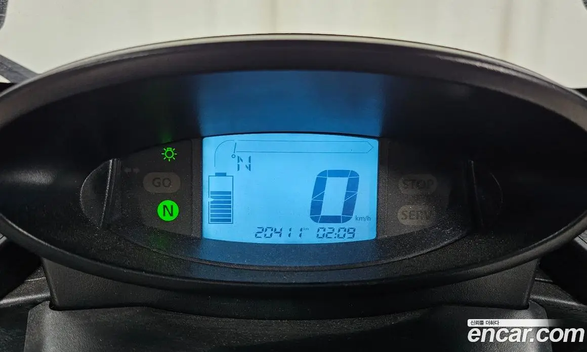 Renault (Samsung) Twizy 2019 0.1 автомат (гидро), фото 8