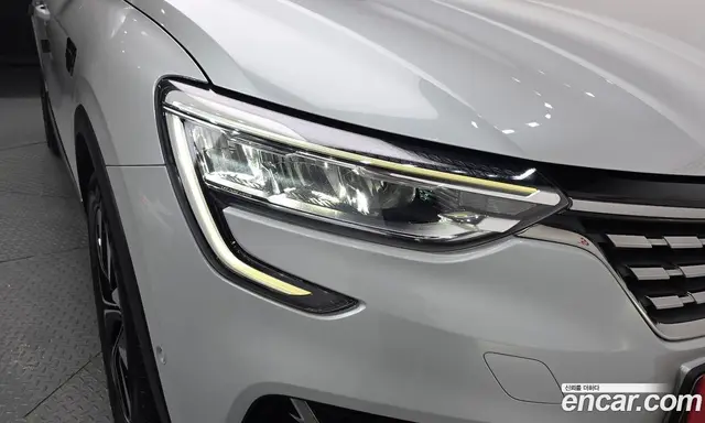 Renault (Samsung) XM3 2022 1.6 автомат (гидро), миниатюра 8