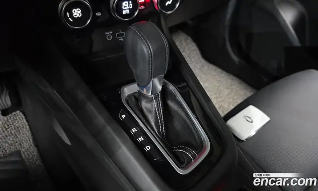Renault (Samsung) XM3 2023 1.6 автомат (гидро), миниатюра 12