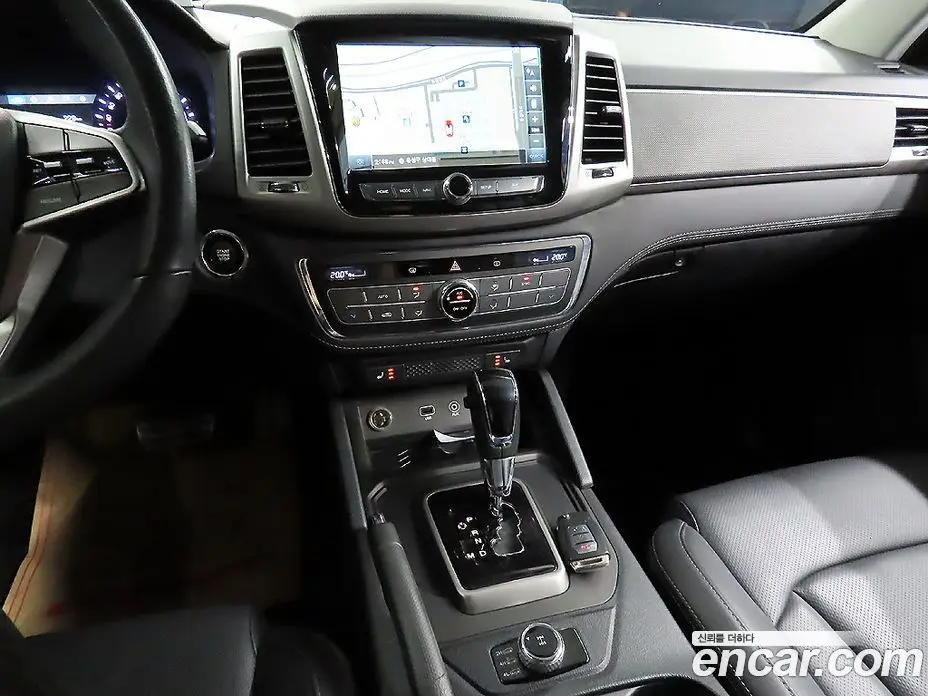 SsangYong Rexton 2018 2.2 автомат (гидро), фото 11