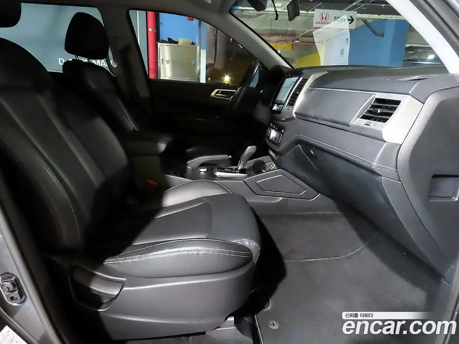 SsangYong Rexton 2018 2.2 автомат (гидро), фото 8