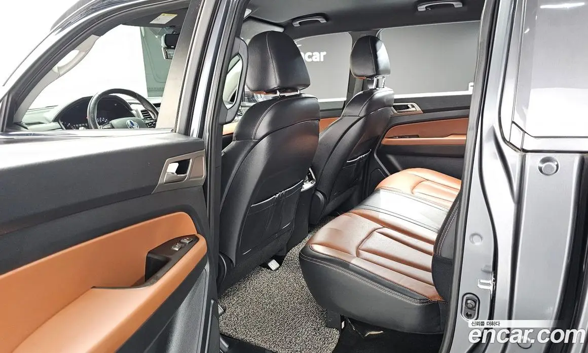 SsangYong Rexton 2018 2.2 автомат (гидро), фото 11