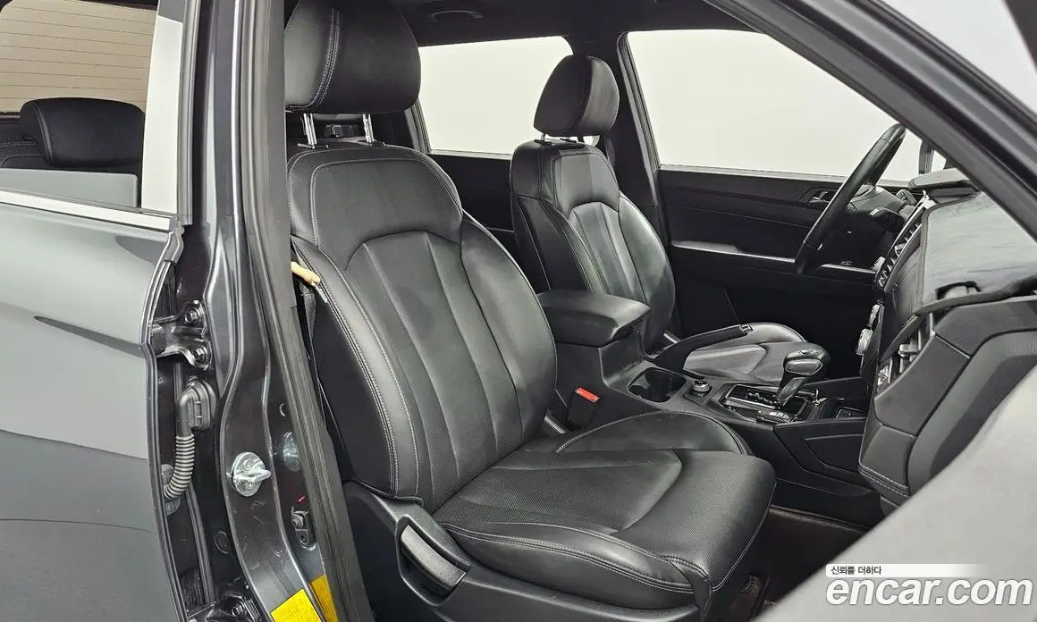 SsangYong Rexton 2020 2.2 автомат (гидро), фото 11