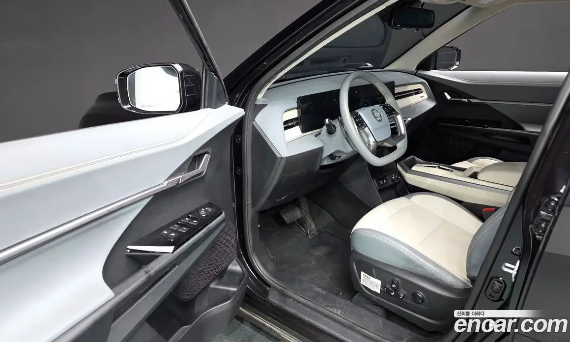 SsangYong Torres 2024 0.2 автомат (гидро), фото 13