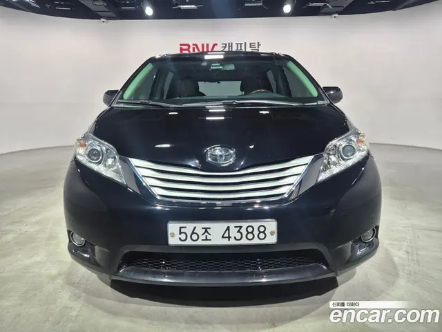 Toyota Sienna 2013 3.5 автомат (гидро), миниатюра 2 Toyota Sienna 2013 3.5 автомат (гидро), миниатюра 2