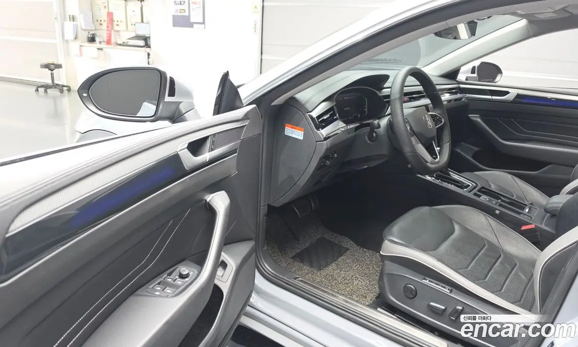 Volkswagen Arteon 2023 2.0 автомат (гидро), фото 13