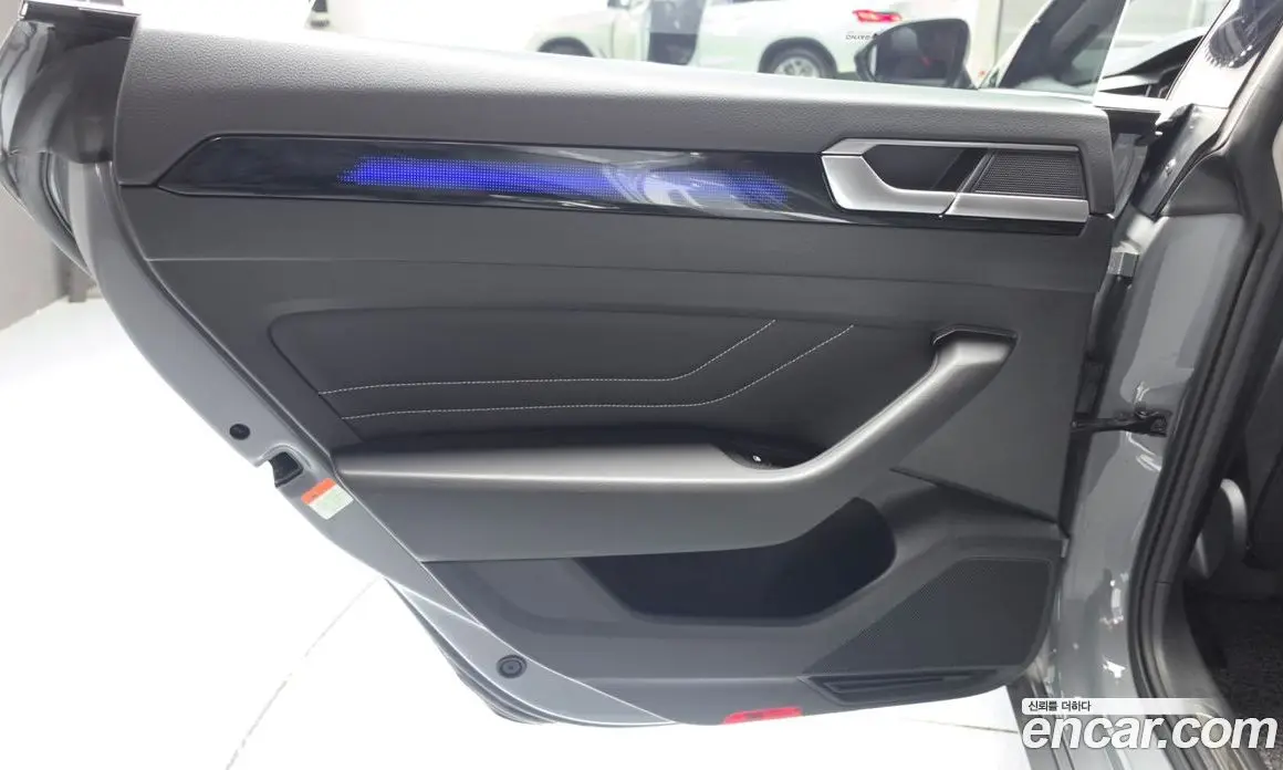 Volkswagen Arteon 2023 2.0 автомат (гидро), фото 15