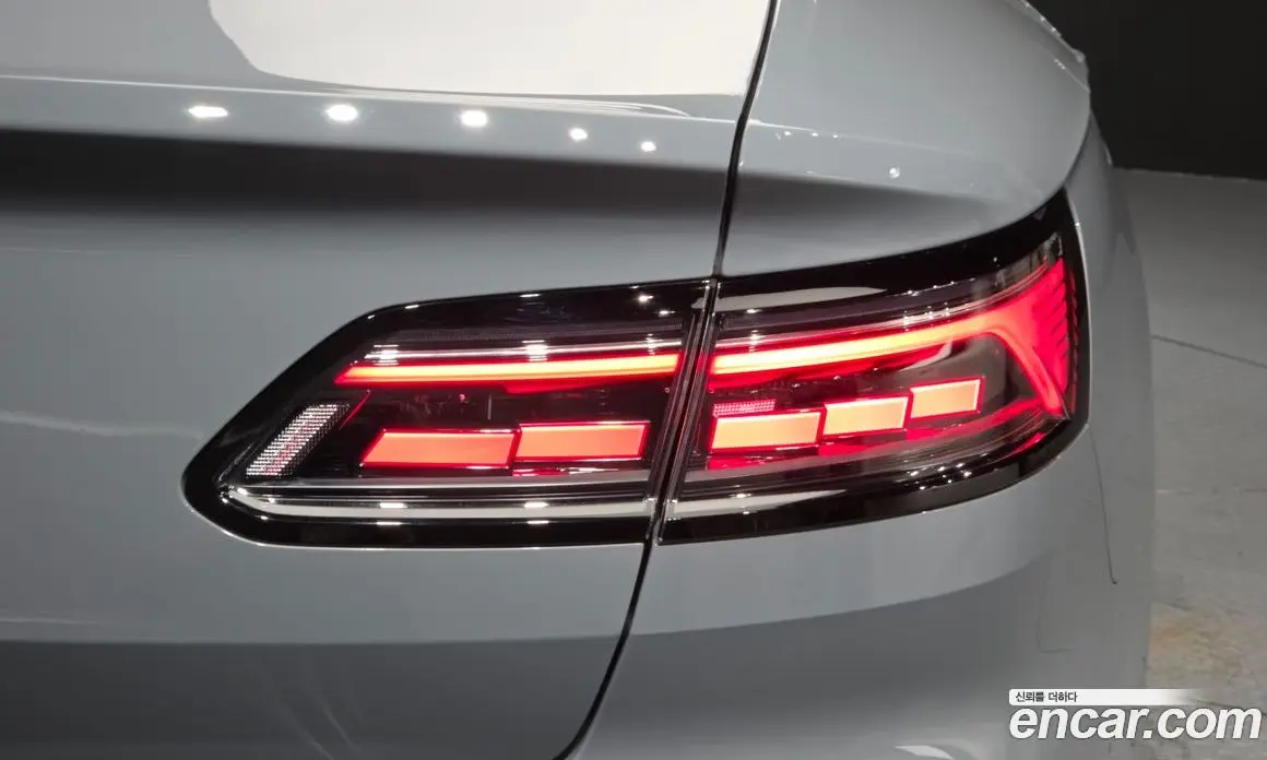 Volkswagen Arteon 2023 2.0 автомат (гидро), фото 9