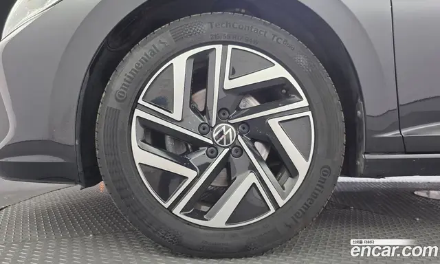 Volkswagen Jetta 2023 1.5 автомат (гидро), миниатюра 5