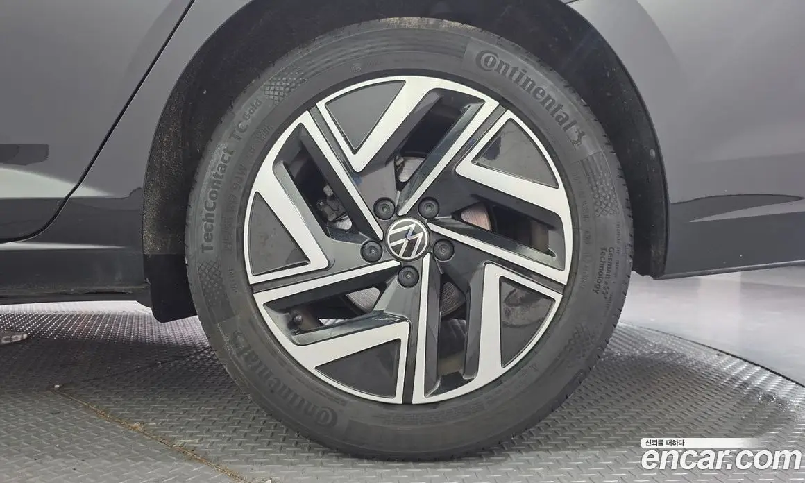 Volkswagen Jetta 2023 1.5 автомат (гидро), фото 7