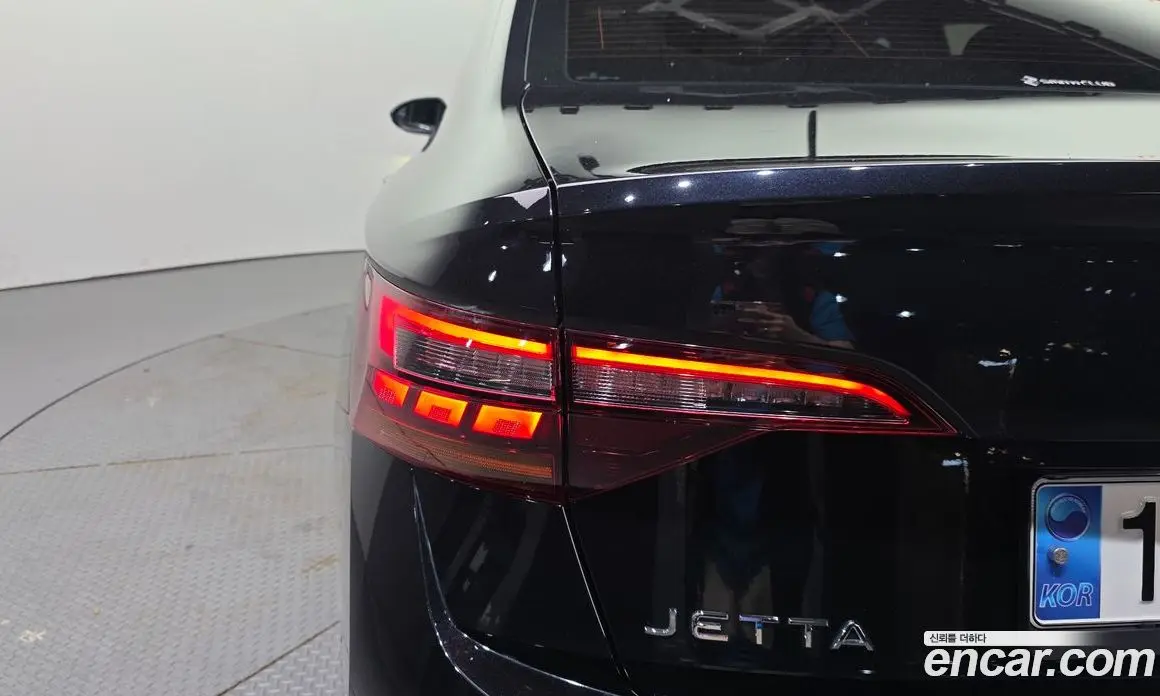Volkswagen Jetta 2023 1.5 автомат (гидро), фото 9