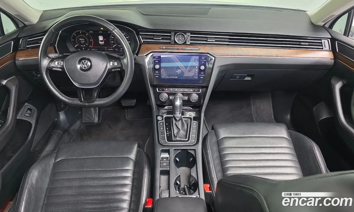 Volkswagen Passat 2018 2.0 автомат (гидро), фото 7