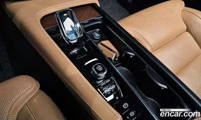 Volvo XC90 2020 2.0 автомат (гидро), миниатюра 9