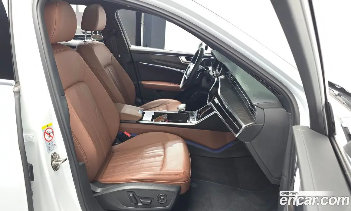 Audi A6 2022 2.0 автомат (гидро), фото 16