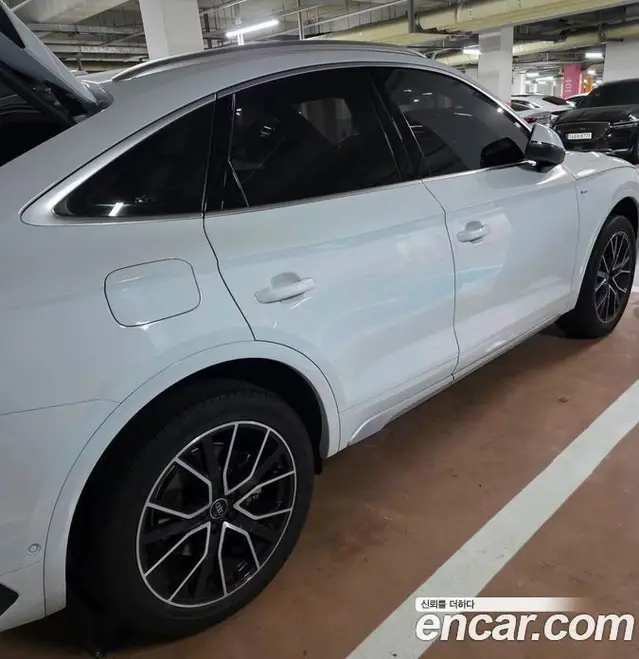 Audi Q5 2023 2.0 автомат (гидро), миниатюра 2
