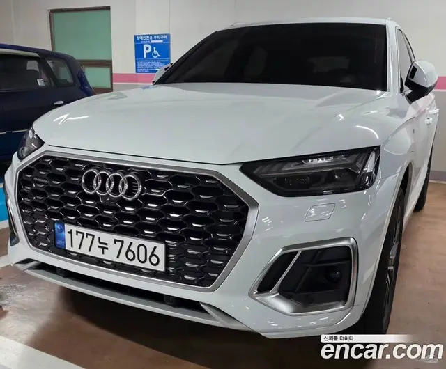 Audi Q5 2023 2.0 автомат (гидро), миниатюра 3