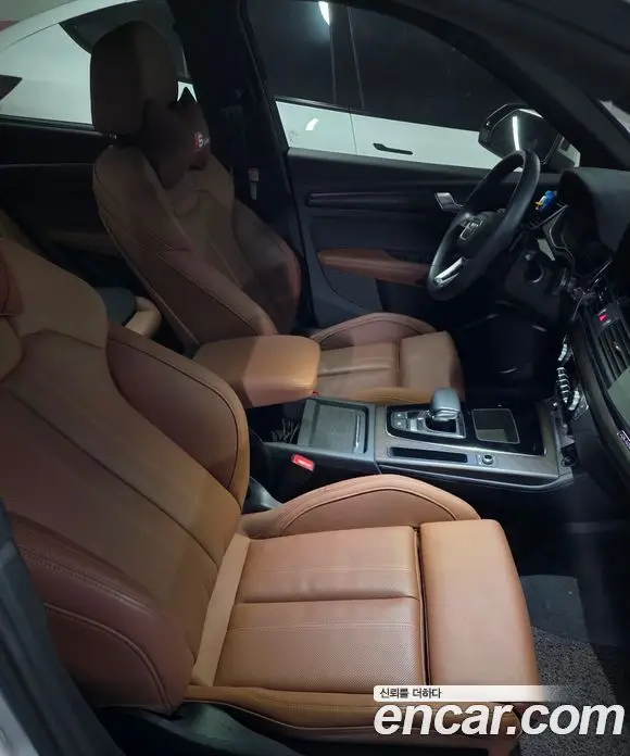 Audi Q5 2023 2.0 автомат (гидро), фото 8