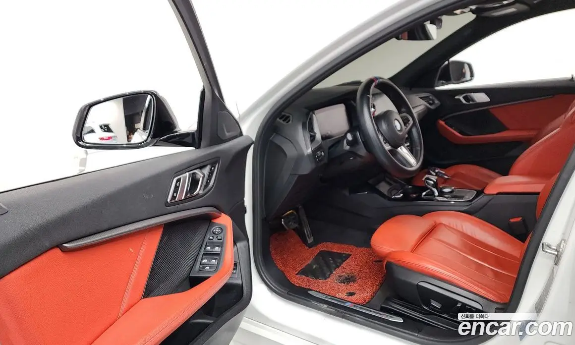BMW 1 серия 2021 2.0 автомат (гидро), фото 13
