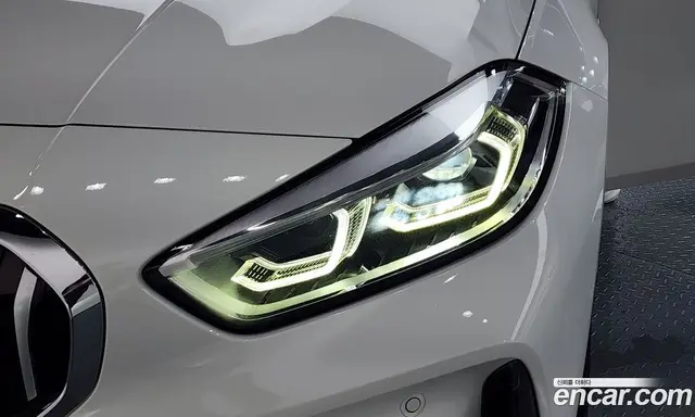 BMW 1 серия 2021 2.0 автомат (гидро), миниатюра 8