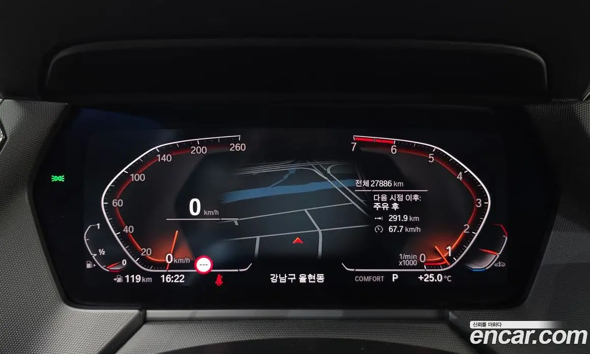 BMW 1 серия 2022 2.0 автомат (гидро), фото 11