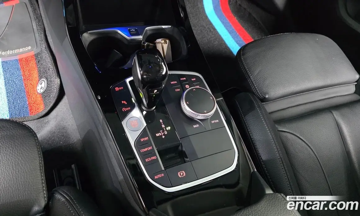 BMW 1 серия 2022 2.0 автомат (гидро), фото 12