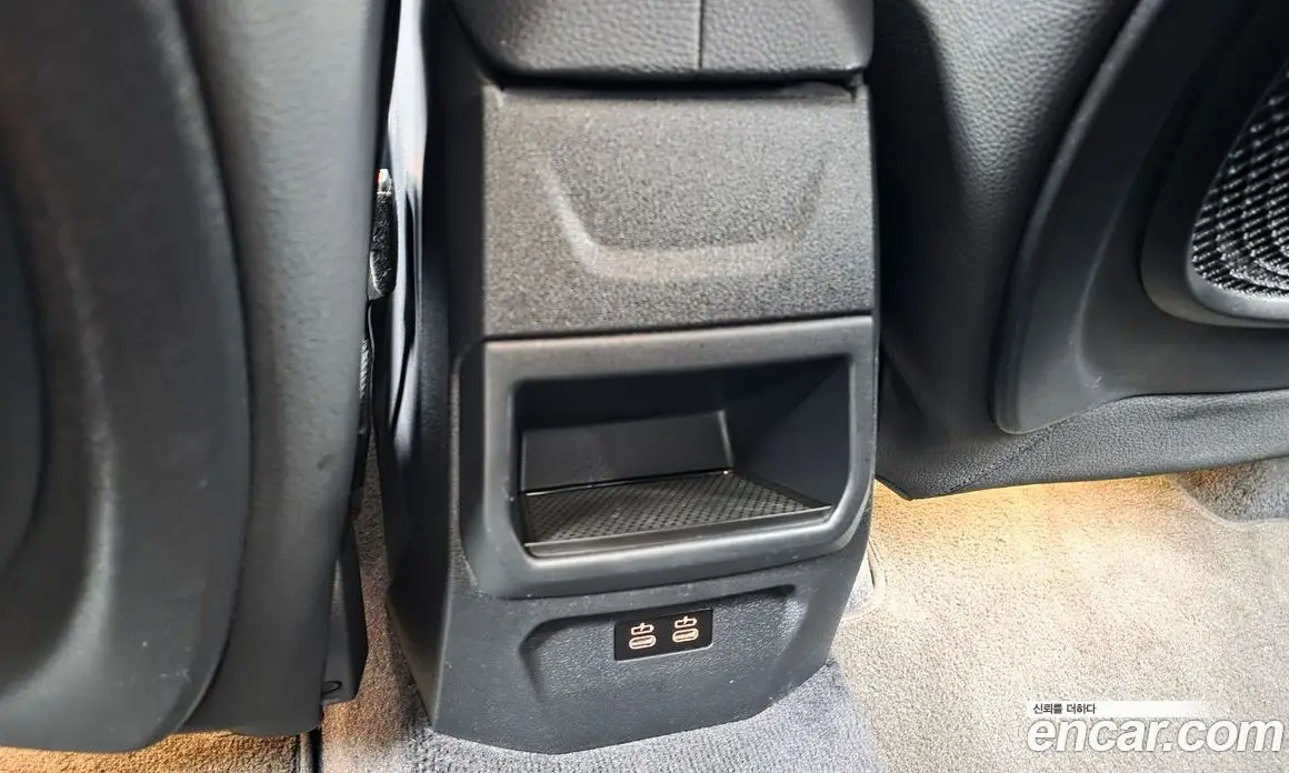 BMW 1 серия 2022 2.0 автомат (гидро), фото 30