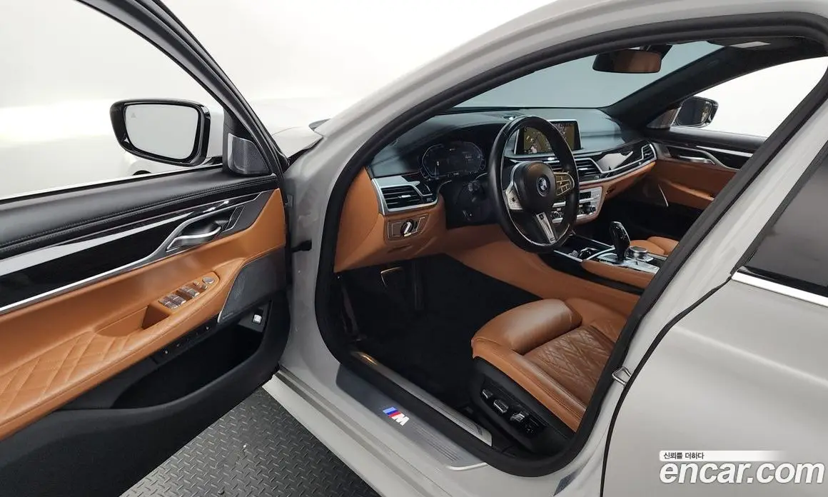 BMW 7 серия 2022 3.0 автомат (гидро), фото 10