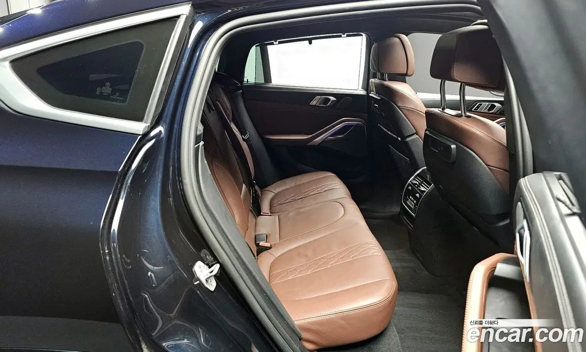 BMW X6 2023 3.0 автомат (гидро), фото 11
