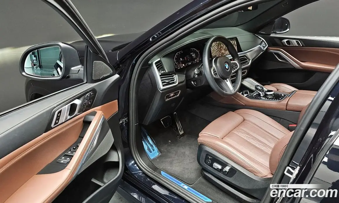 BMW X6 2023 3.0 автомат (гидро), фото 12