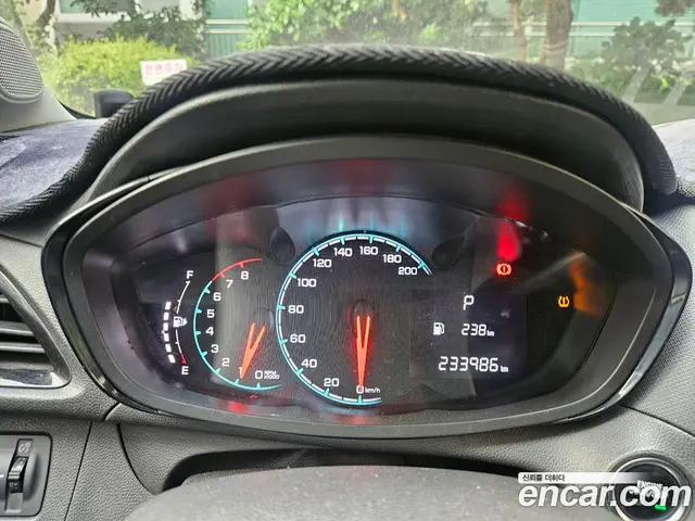 Chevrolet Spark 2016 1.0 автомат (гидро), миниатюра 4