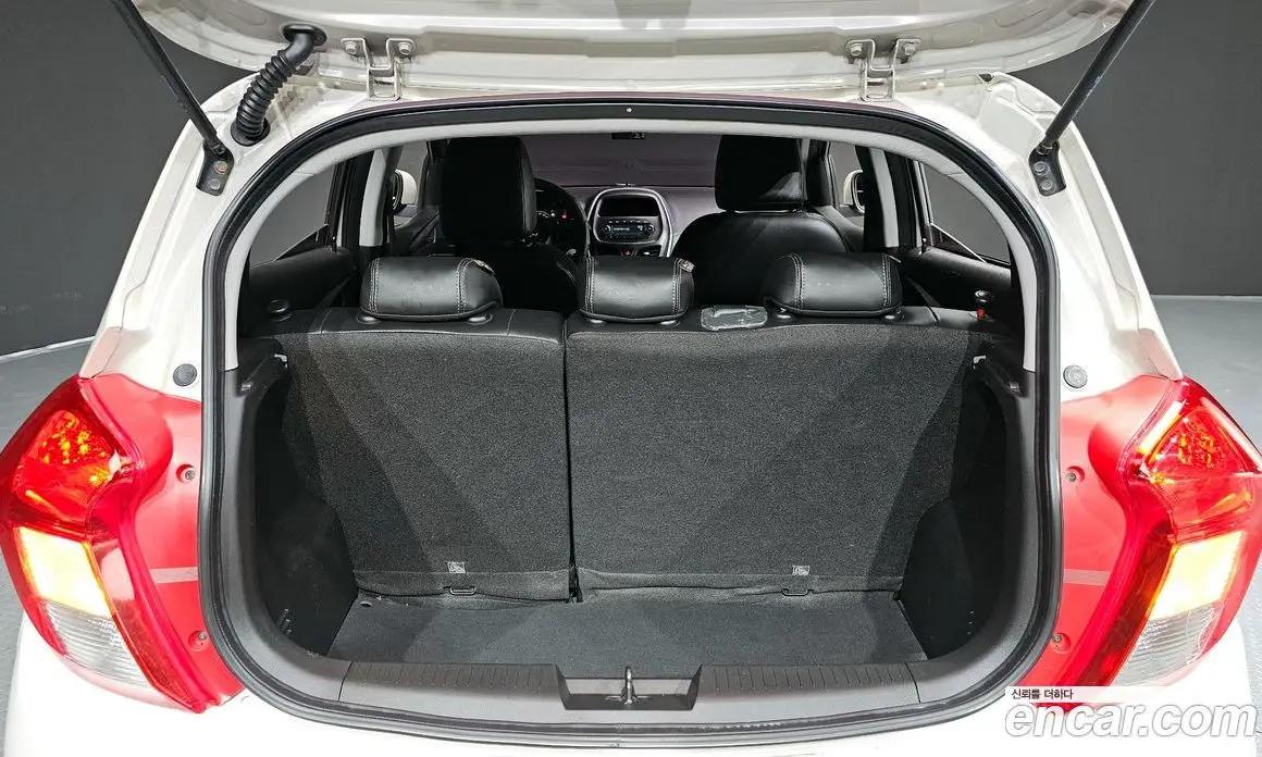 Chevrolet Spark 2016 1.0 автомат (робот), фото 20