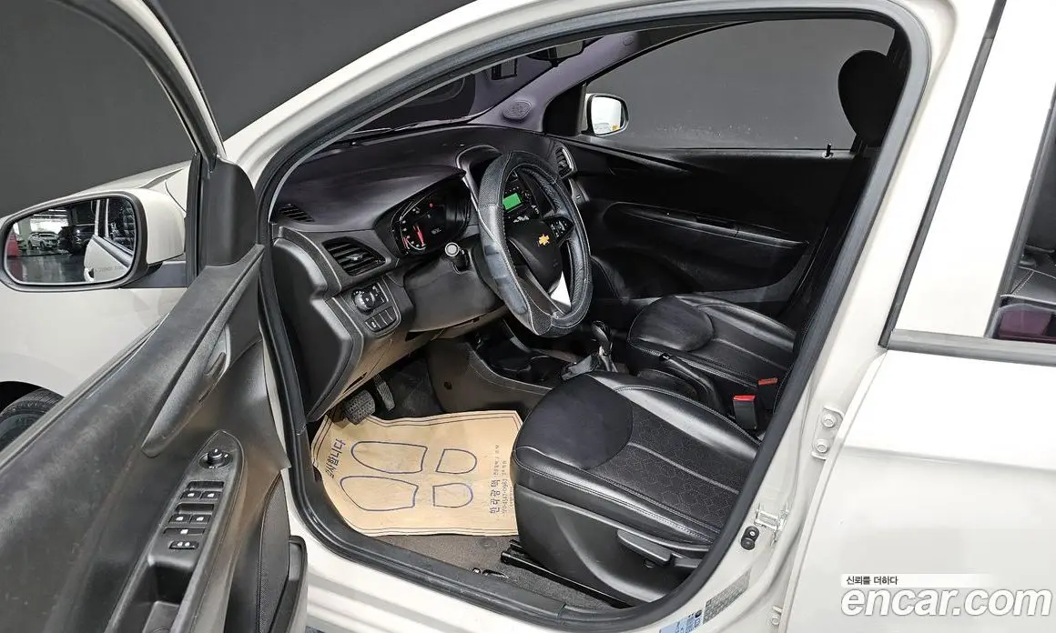 Chevrolet Spark 2016 1.0 автомат (робот), фото 10