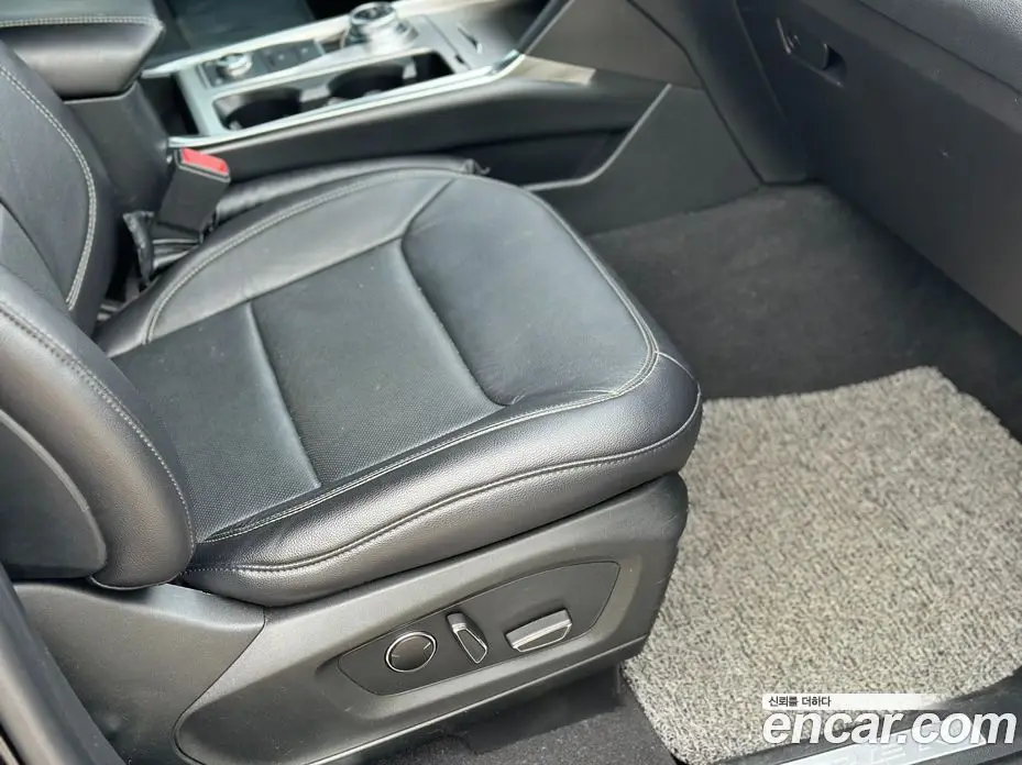 Ford Explorer 2020 2.3 автомат (гидро), фото 10