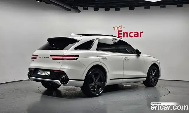 Genesis GV70, 2023, 68 441 км