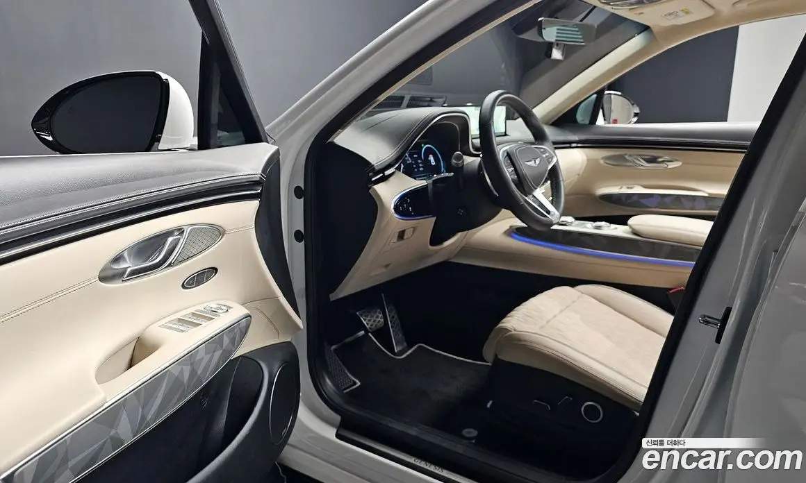 Genesis GV70 2023 2.5 автомат (гидро), фото 12