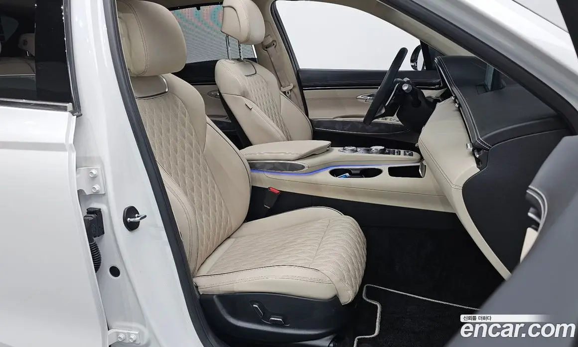 Genesis GV70 2023 2.5 автомат (гидро), фото 16