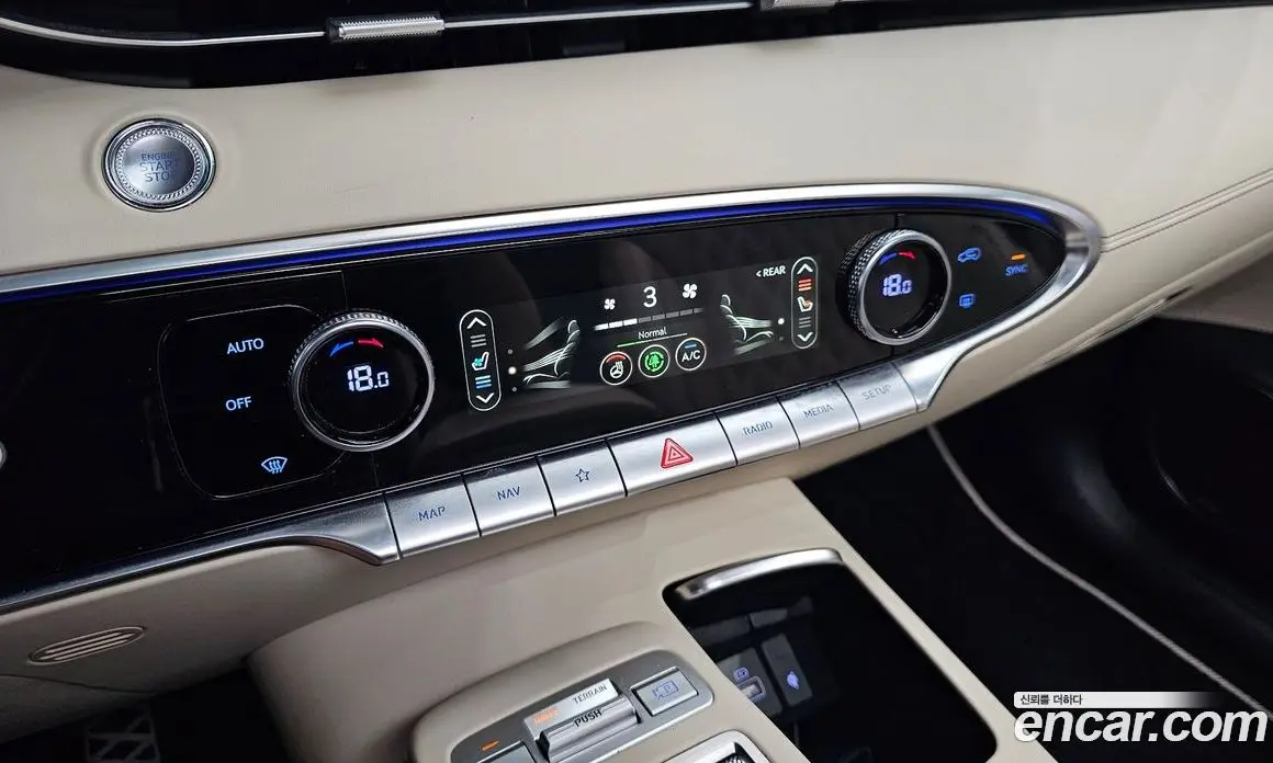 Genesis GV70 2023 2.5 автомат (гидро), фото 22