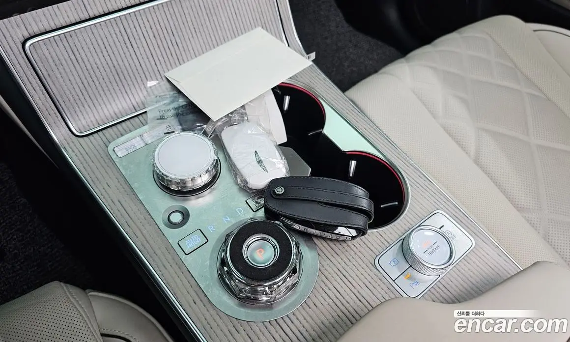 Genesis GV80 2025 2.5 автомат (гидро), фото 12