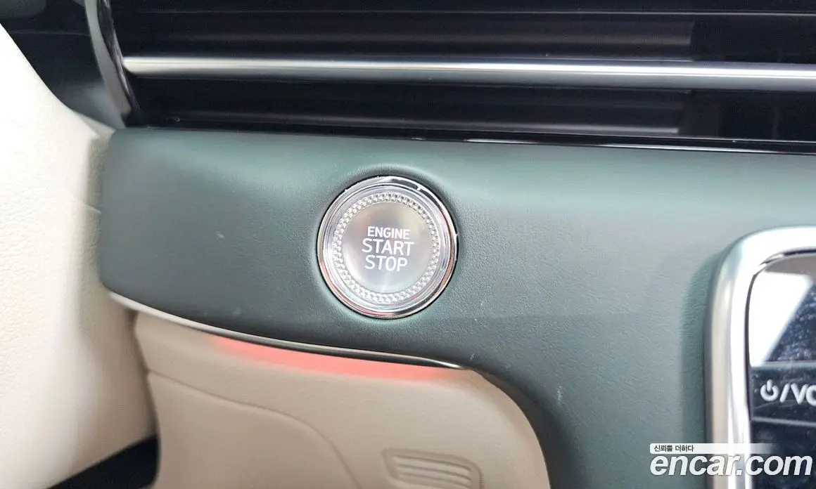 Genesis GV80 2025 2.5 автомат (гидро), фото 27