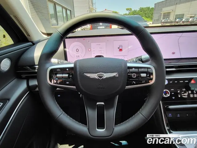 Genesis GV80 2025 2.5 автомат (гидро), миниатюра 10