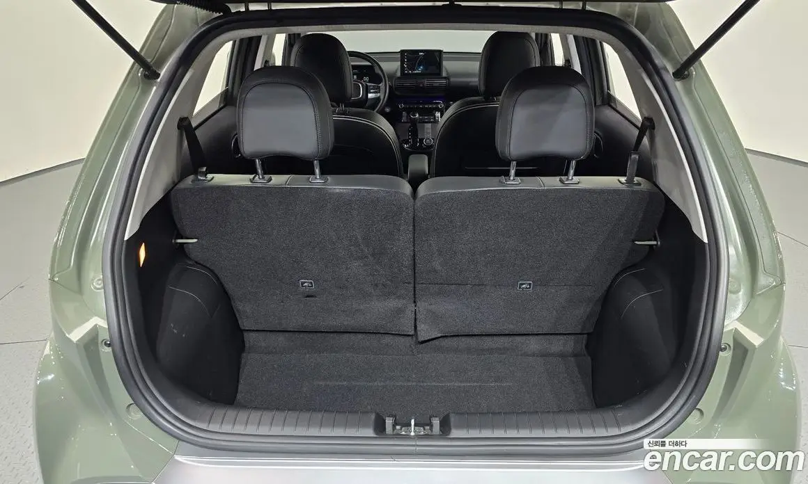 Hyundai Casper 2023 1.0 автомат (гидро), фото 28
