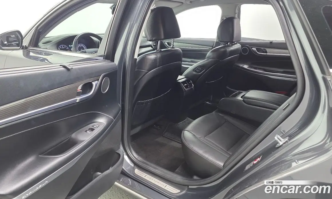 Hyundai Grandeur 2018 3.0 автомат (гидро), фото 18