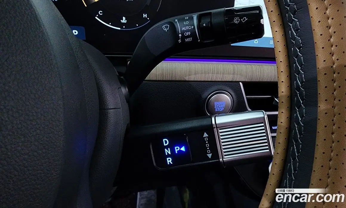Hyundai Sonata 2024 1.6 автомат (гидро), фото 12