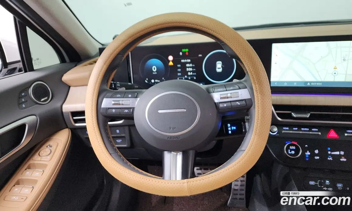 Hyundai Sonata 2024 1.6 автомат (гидро), фото 19