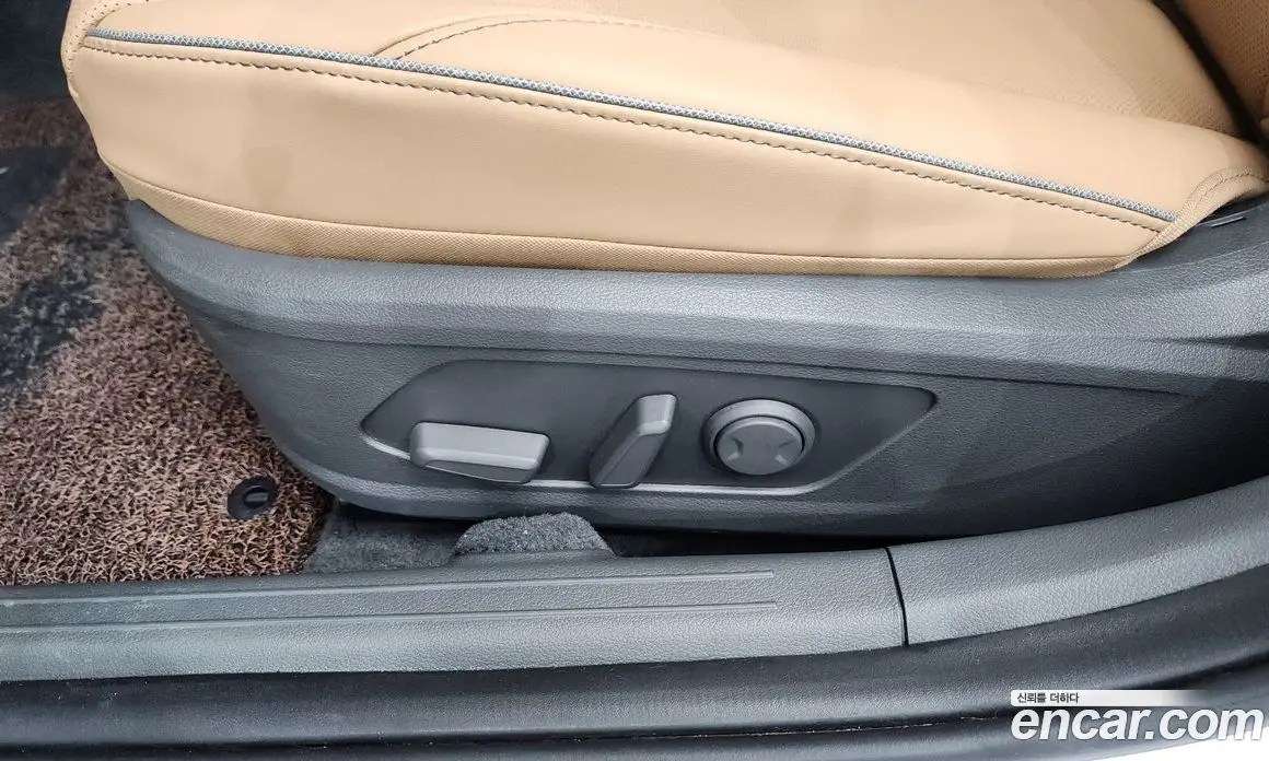 Hyundai Sonata 2024 1.6 автомат (гидро), фото 31