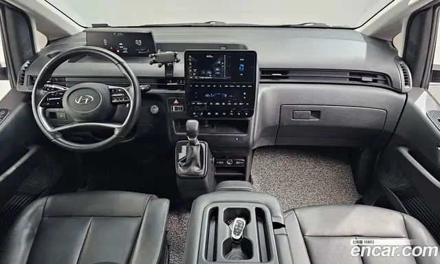 Hyundai Staria 2022 2.2 автомат (гидро), миниатюра 7