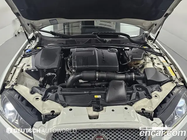 Jaguar XF 2015 2.2 автомат (гидро), миниатюра 6 Jaguar XF 2015 2.2 автомат (гидро), миниатюра 6